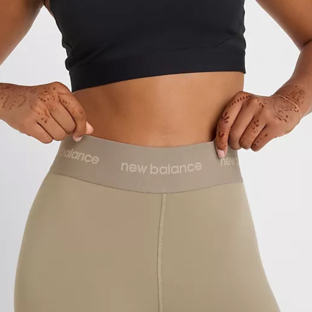 New Balance Women's Beige Leggings NWT - Picture 3 of 7